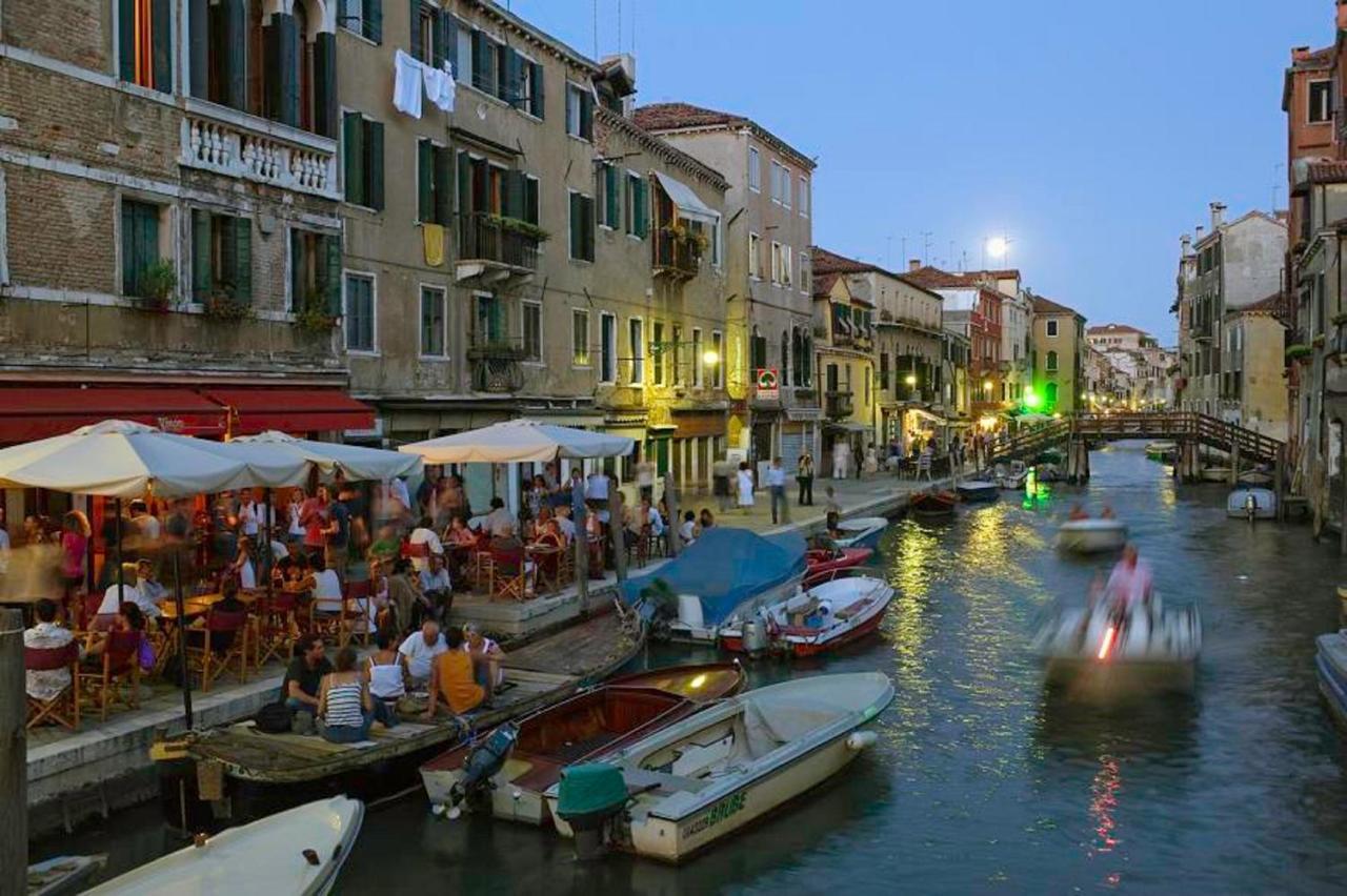 Tintoretto Vista Real Venecia Exterior foto