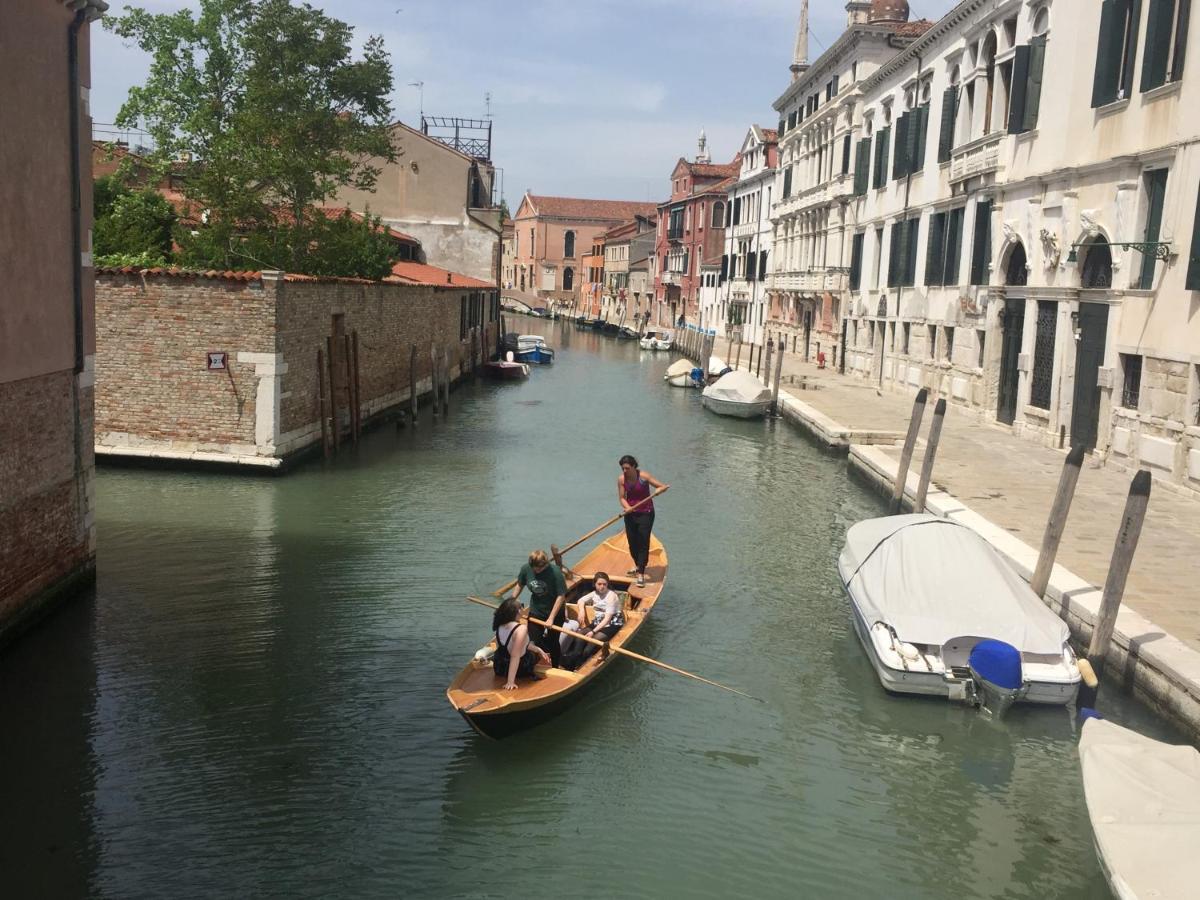 Tintoretto Vista Real Venecia Exterior foto